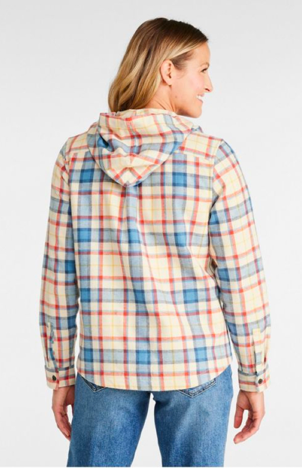 Hoodies & Pullovers